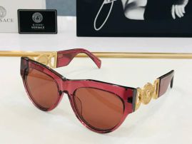 Picture of Versace Sunglasses _SKUfw55116734fw